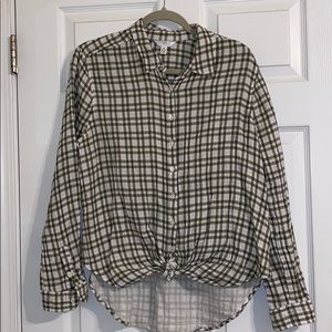 Long sleeve plaid button up